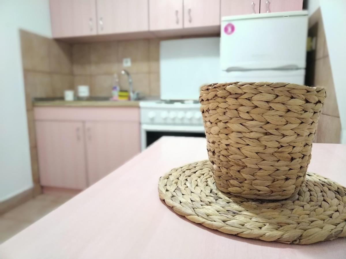 Jani Apartment 2 City Center Üsküp Dış mekan fotoğraf