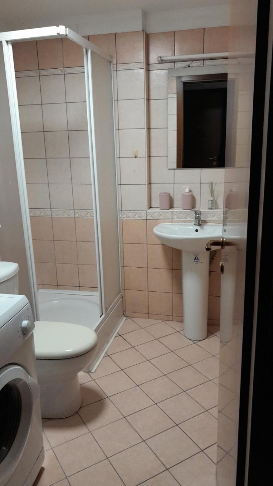 Jani Apartment 2 City Center Üsküp Dış mekan fotoğraf